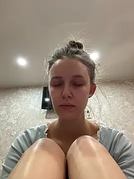 ElliRose live sex cam