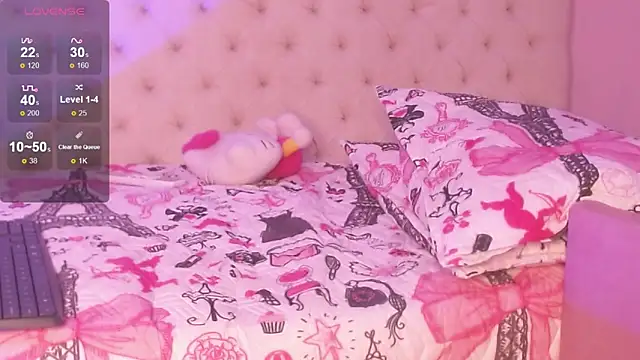 kiity_horny_'s cam snapshot