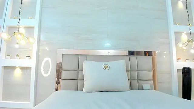 chloe_murray's cam snapshot