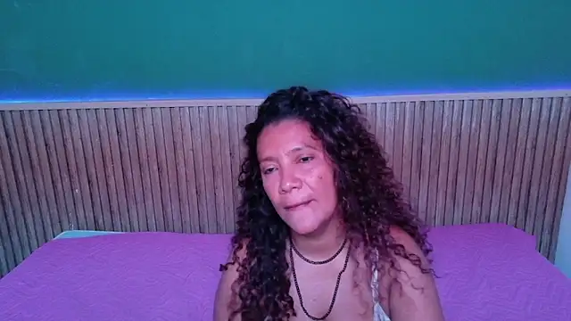 Isabella_o's cam snapshot