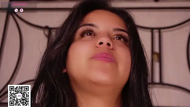 Sophia_wilsonn_'s cam snapshot