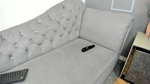 ZaharaSkylar's cam snapshot