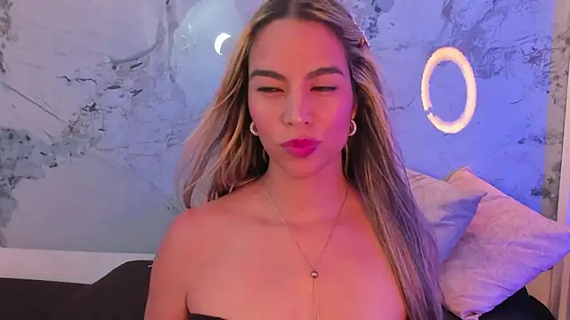 Karina_chastillo's cam snapshot