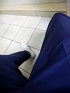 gatmoreno1's cam snapshot