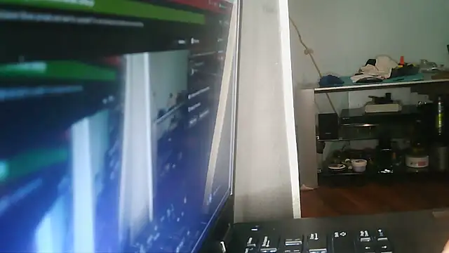 Horny208's cam snapshot