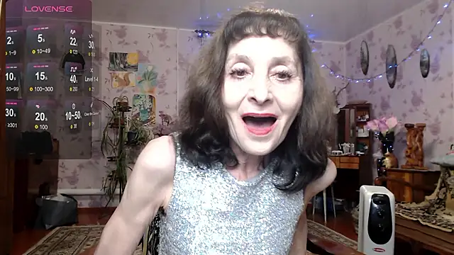 Angelina-Missteria live sex cam