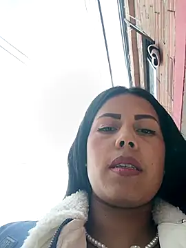 _andrea30 live sex cam