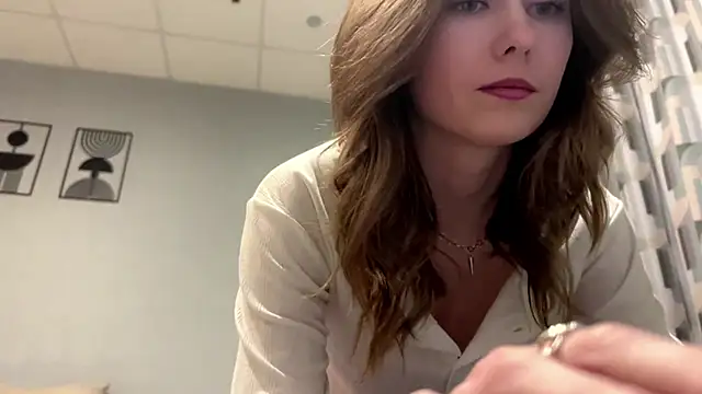 elsadaedra's cam snapshot