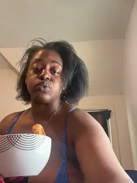 Taybaby25 live sex cam