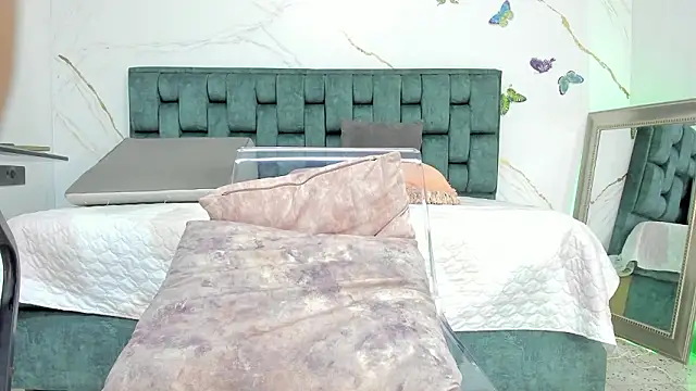 IsiisLovei's cam snapshot