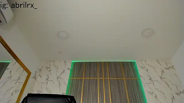 Dollar-girl live sex cam