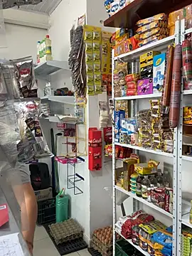 IAM_VALERI's cam snapshot