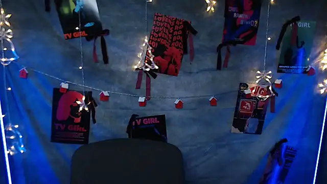 MademoiselleCl's cam snapshot