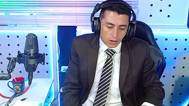 Godofcumxxx's cam snapshot