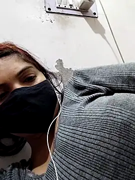 illay_love's cam snapshot