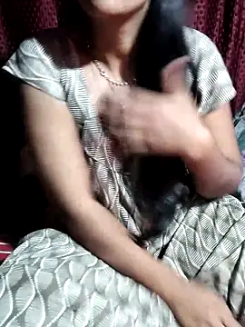 Maahi_20's cam snapshot