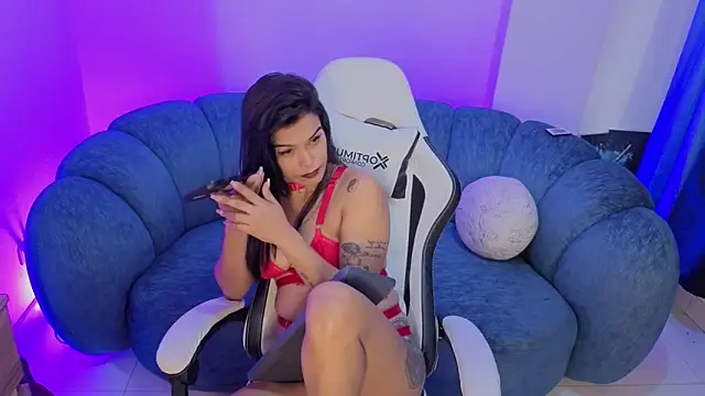 Adie__Brown's cam snapshot