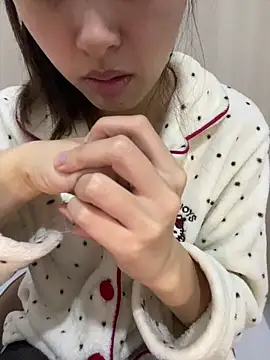 MengMeng0515 live sex cam