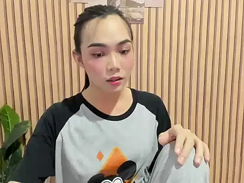 Blossom4u69 live sex cam