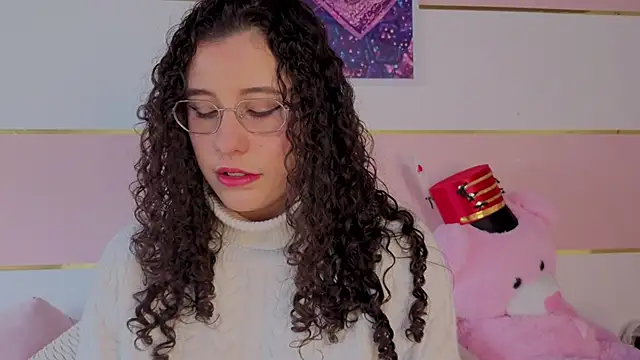 Charlotte__Miller's cam snapshot