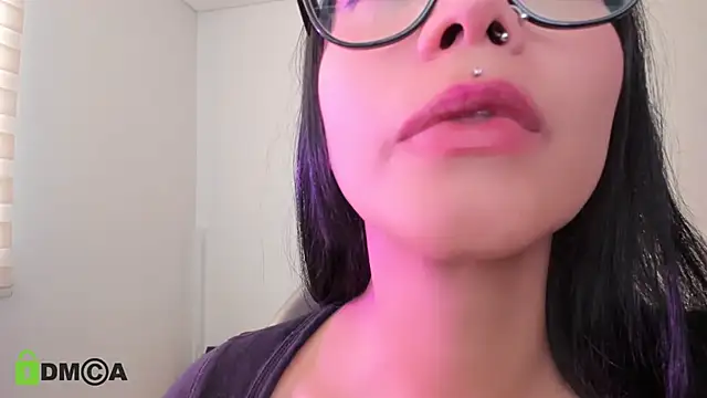 alice-rausing's cam snapshot