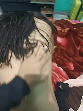 UrS_hottty_ live sex cam