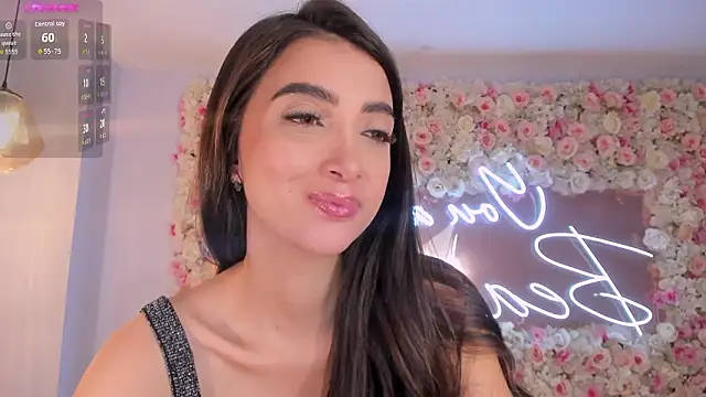 ValeriaVelvet's cam snapshot