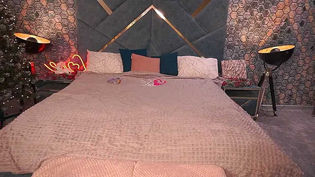 PleasureWeCouple live sex cam