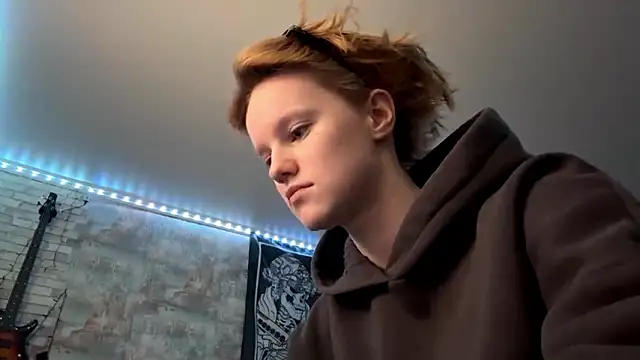 CutieGoga's cam snapshot