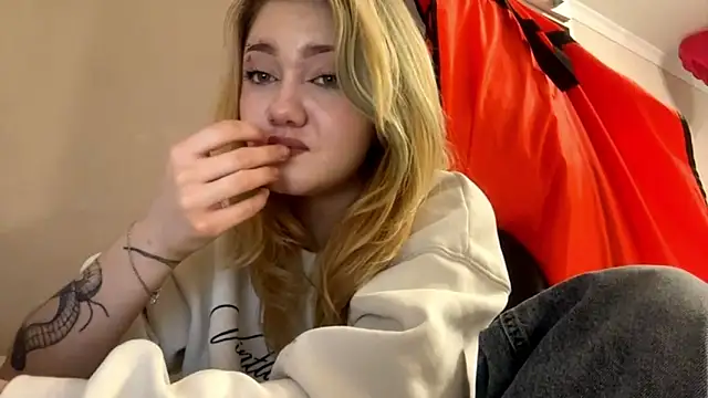 LisaCristmas's cam snapshot