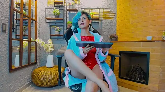 Amy_petitee's cam snapshot