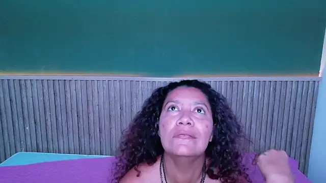 Isabella_o's cam snapshot