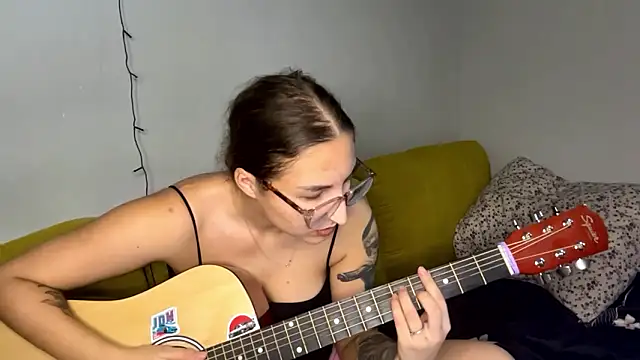 Mlacutehere's cam snapshot