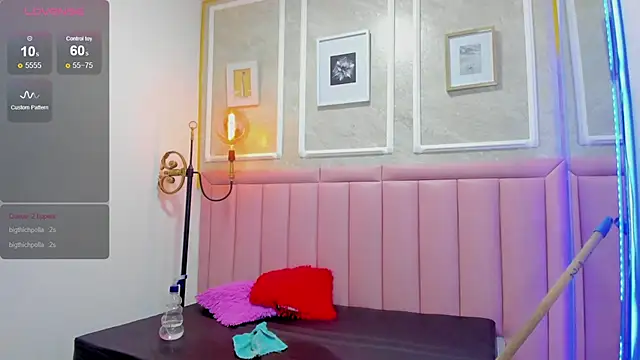 Luna_cocoa live sex cam