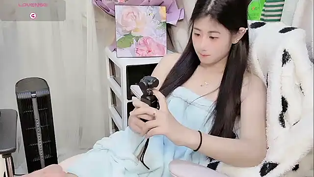 Yvonne-07's cam snapshot