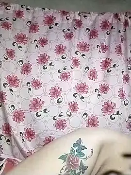 hotbabe69xx's cam snapshot