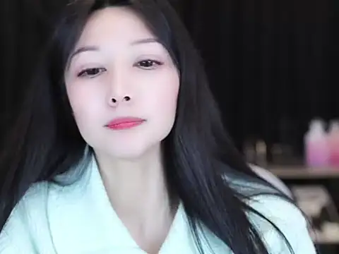 Nuyoah-77 live sex cam