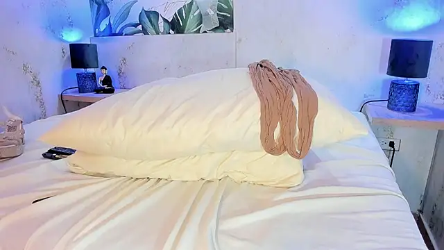 Staarhot's cam snapshot