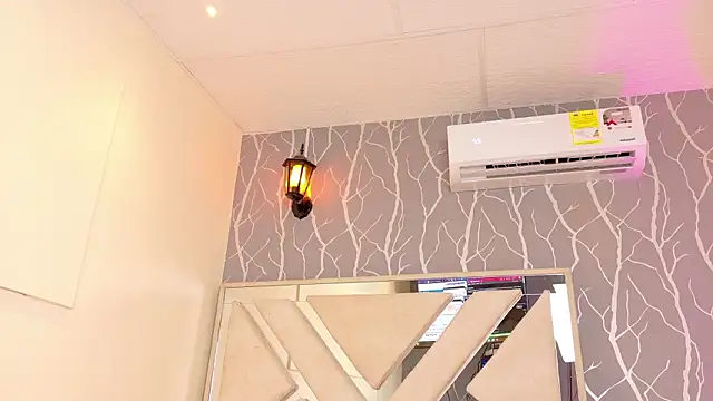 vanessa_guzman2's cam snapshot