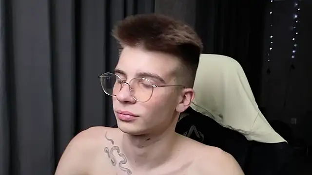 Oscar__xxl live sex cam