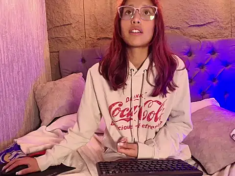 saphire_'s cam snapshot