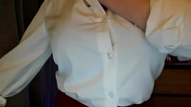 feliziaDesire's cam snapshot