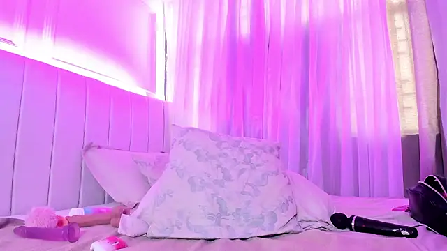 Dakota-bluu's cam snapshot