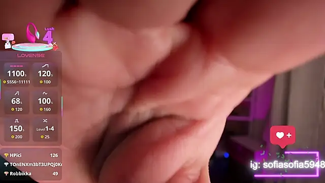sofiah_ live sex cam
