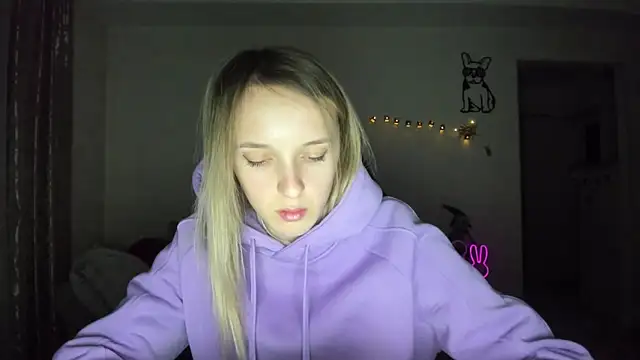 RouseReed's cam snapshot