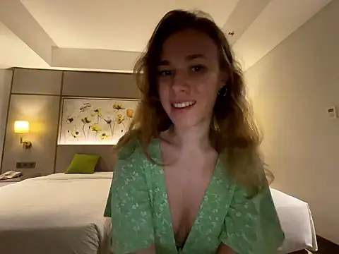 Margo2's cam snapshot