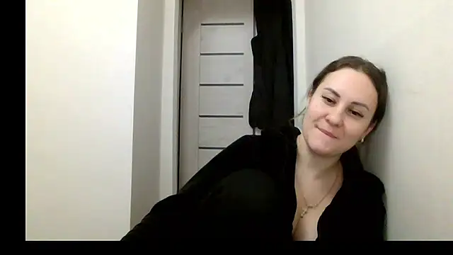 MeadowEyes's cam snapshot