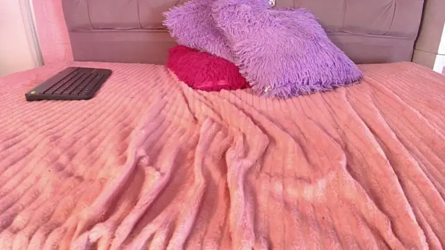 Skinny_FullDirty's cam snapshot