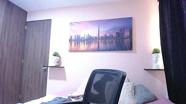 antonnella_2's cam snapshot