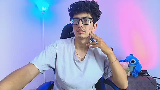 TylerWhite_'s cam snapshot